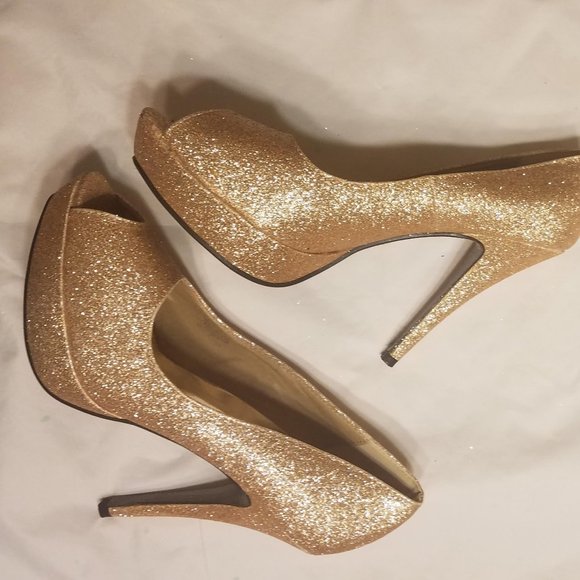 Gold Glitter Platform Stilettos - Picture 3 of 7